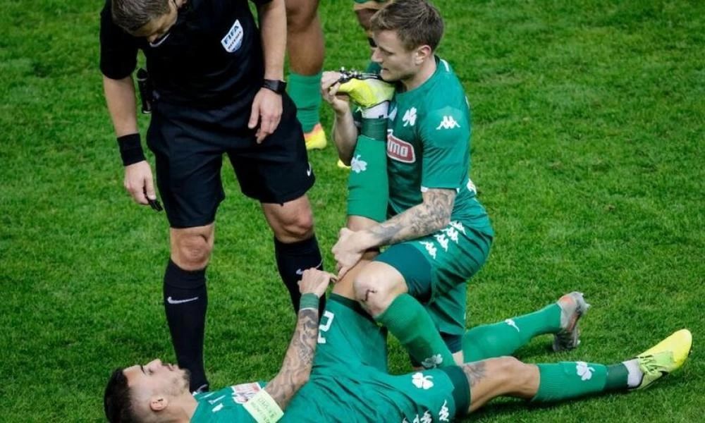 Παναθηναϊκός: Εκτός ο Κουρμπέλης, προλαβαίνει το ντέρπι ο Γιόχανσον